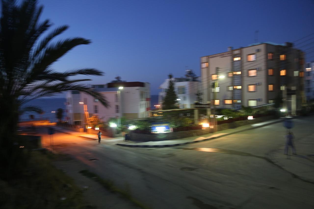 Kasgar Court Hotel Ayvaryara Exterior foto